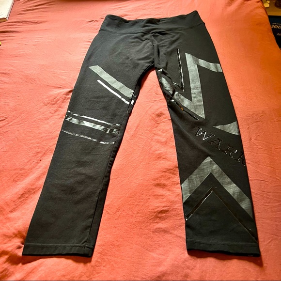 NWOT ~ YOGA ATHLETIC LEGGINGS - Picture 2 of 7